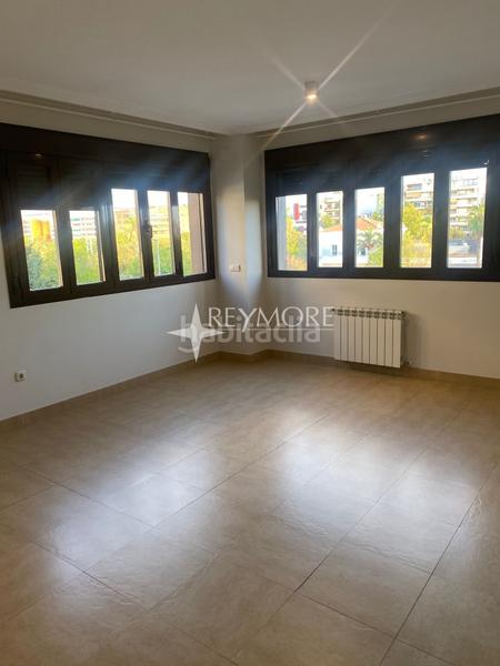 Foto e80f1103-d77f-48ac-90a4-d1fa92346559. Alquiler piso zona vial norte en Huerta de la Reina - Trassierra Córdoba