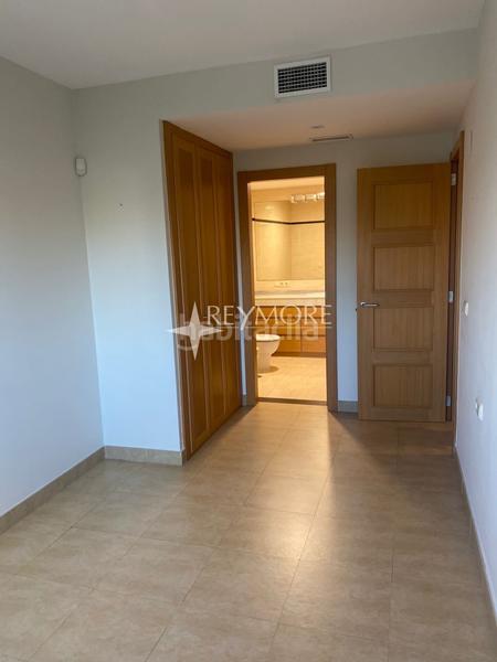 Foto a810d358-9d74-4b7f-97e6-840570deba8a. Location appartement avec chauffage parking dans Huerta de la Reina - Trassierra Córdoba