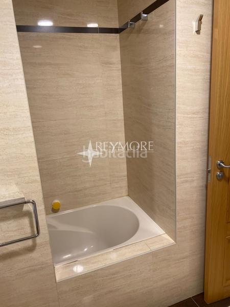 Foto 6d23653b-1506-4e17-b336-6b52478ef004. Rent flat with heating parking in Huerta de la Reina - Trassierra Córdoba