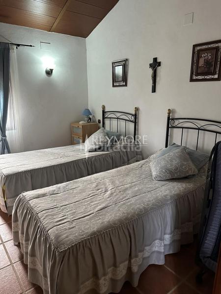 Foto bf4eabcc-3cc5-4a93-9254-8d6576eac559. Mas avec cheminée parking piscine dans Puebla de los Infantes (La)