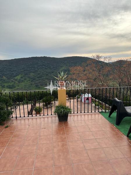 Foto d56c2521-816b-4dbf-afdf-f351d53d5091. Mas avec cheminée parking piscine dans Puebla de los Infantes (La)