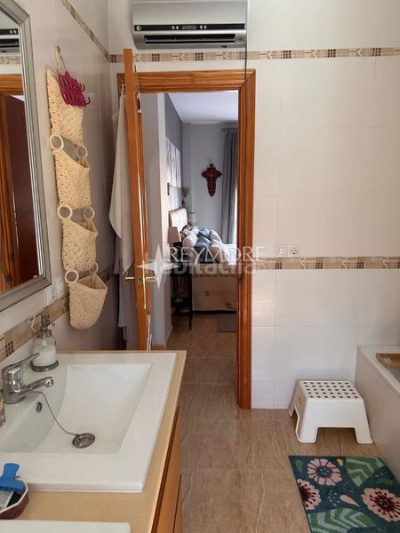 Foto 03c29f70-f918-45a3-a93f-ee98daf1c16c. Casa amb calefacció aparcament a Victoria (La)