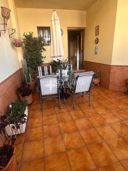 Foto 1d577da4-e27f-426a-be11-3c3a74fe1cc2. Casa amb calefacció aparcament a Victoria (La)