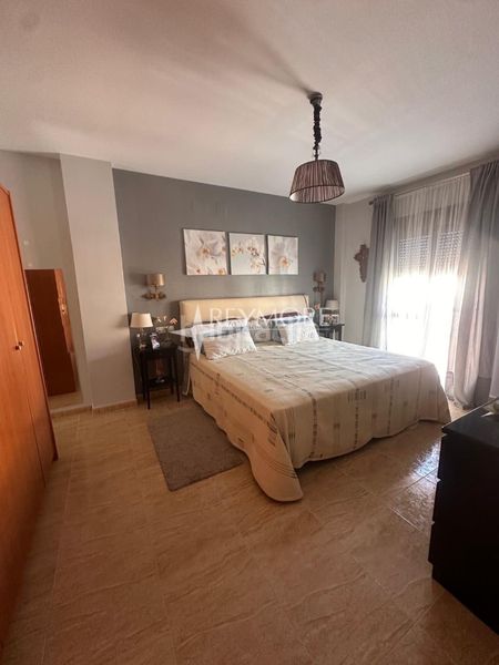 Foto f709293b-fbdd-4513-9596-cd9875d2d502. Casa amb calefacció aparcament a Victoria (La)