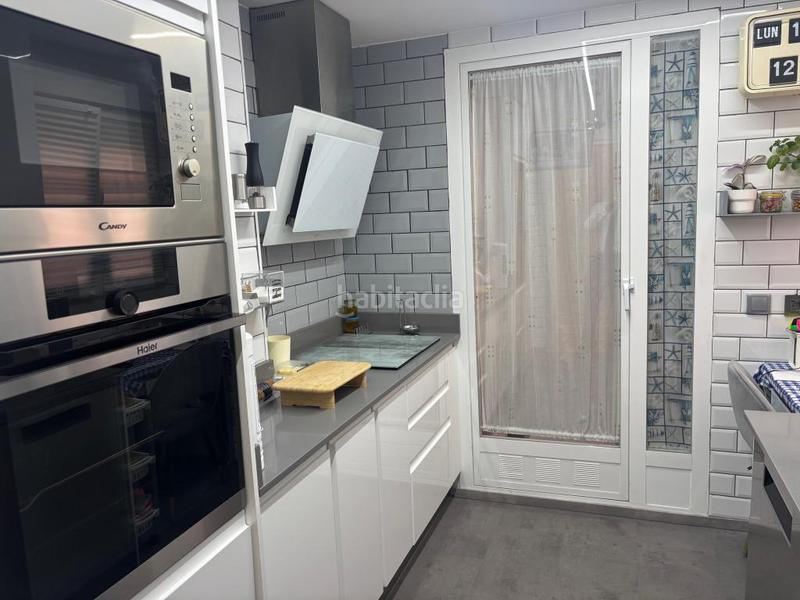 Foto 5b255ee7-987b-48bf-a01d-e5aa53791a99. Appartement avec chauffage dans Ensanche Alcalá de Henares