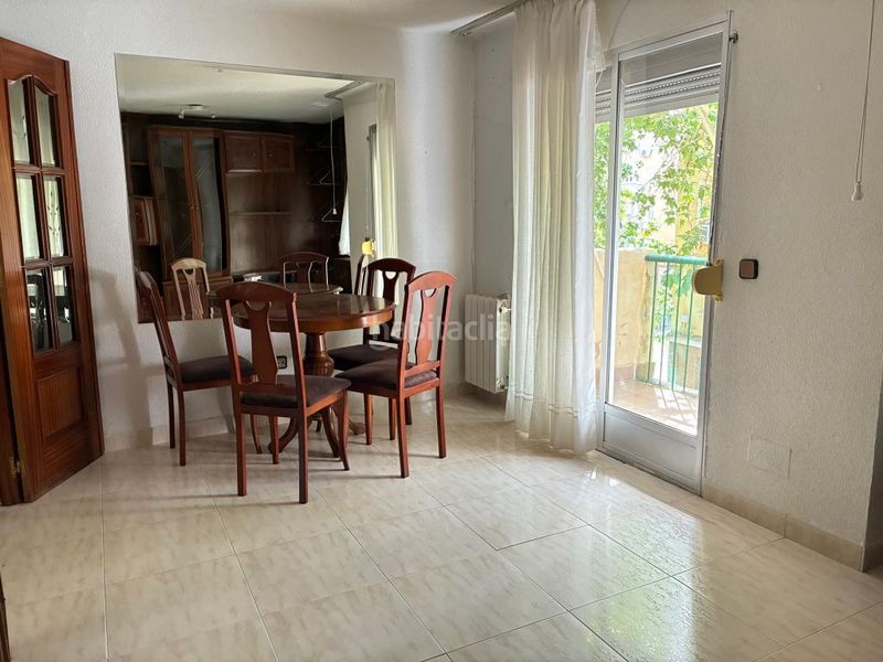 Foto b5b05455-052b-460d-90a1-2317f78cca63. Piso en Pinar del Rey Madrid