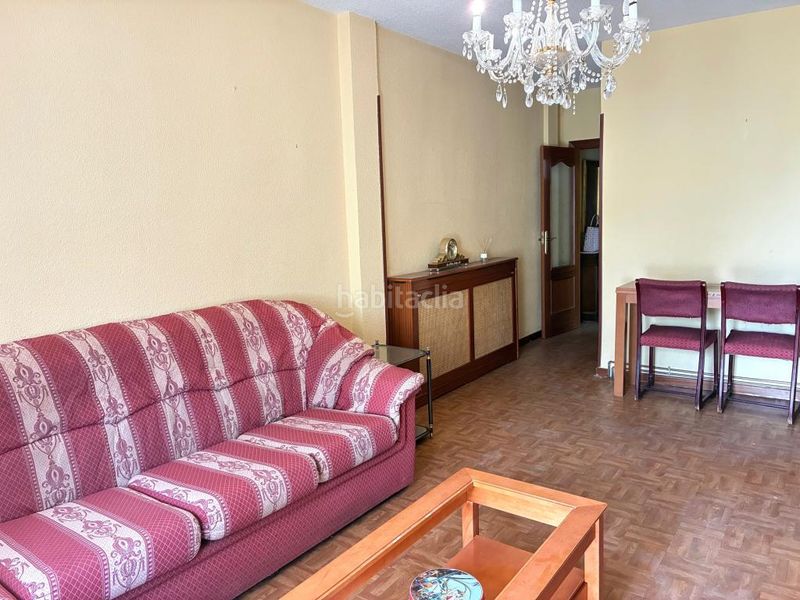 Foto eb8733a8-53cf-45a3-adfd-43c053032975. Piso en Pinar del Rey Madrid