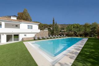 Chalet  N/a. Se vende casa o chalet en urbanizacin sierra blanca