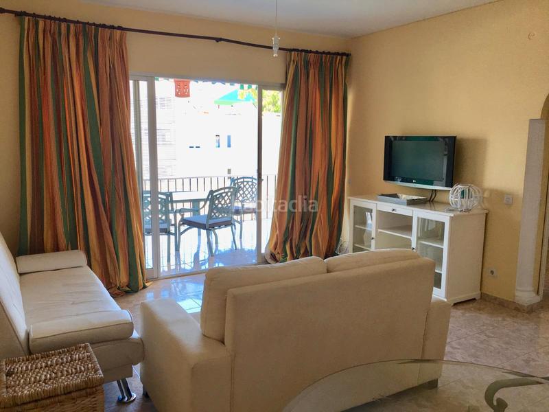 Foto a35256fe-886d-43dd-9382-1c89542c3f8b. Affitto appartamento in Playa de la Fontanilla Marbella