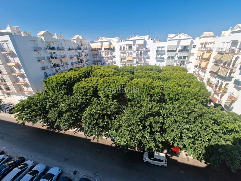 Foto 7b478d41-f05b-4730-bd68-f097fb24b086. Piso se vende piso en en puerto de Estepona Estepona