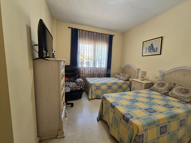 Foto 4ec12a27-37c7-468a-8f7c-7ae35ddab640. Appartamento con camino parcheggio piscina in Sierra Blanca Marbella