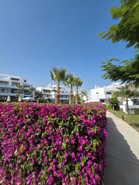 Foto 43d879ec-885f-45d6-b60e-d716a2d54900. Piso se vende elegante piso en el paraíso barronal en Estepona