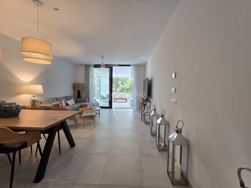 Foto 85ccf7a6-8ccb-4cbe-94a4-150d61081adf. Piso se vende elegante piso en el paraíso barronal en Estepona