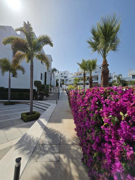 Foto 88505d46-5f3b-4964-a470-75a9c8999a81. Piso se vende elegante piso en el paraíso barronal en Estepona