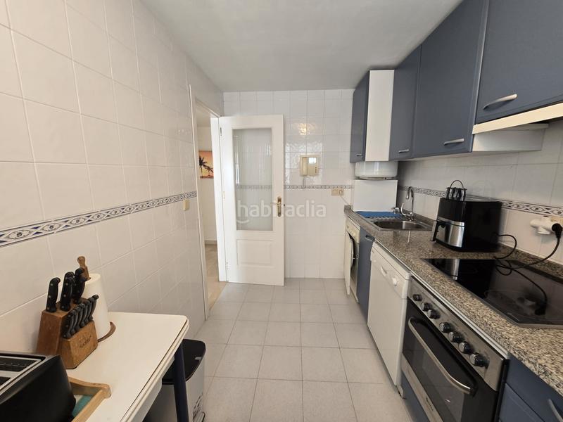 Foto 37fa87f9-3655-4387-a851-ba929d7a3825. Affitto appartamento con parcheggio piscina in los jardines de Marbella - la ermita Marbella