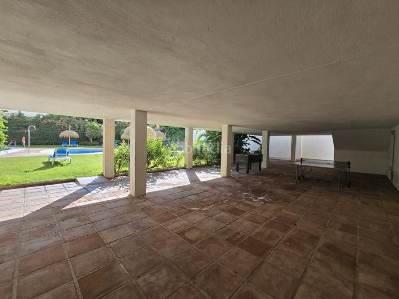 Foto 1c537426-31bc-4684-a8c0-ad82767faaff. Location appartement avec parking piscine dans los jardines de Marbella - la ermita Marbella
