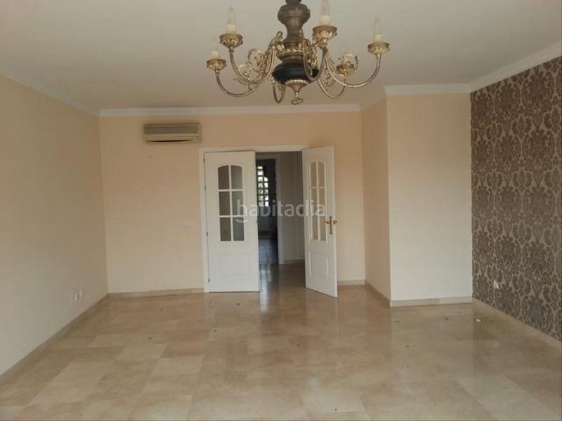 Foto 5bd6f05d-fd83-4d78-9371-d0188d625519. Affitto appartamento con parcheggio piscina in Romana Playa Marbella