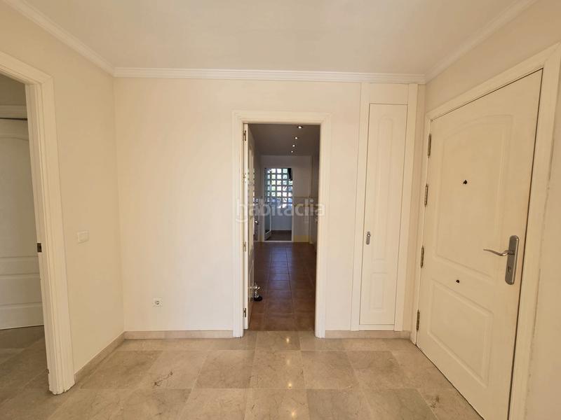 Foto f4aa1364-8fb0-4602-9620-bff56939f8d4. Miete appartement mit parking pool in Romana Playa Marbella