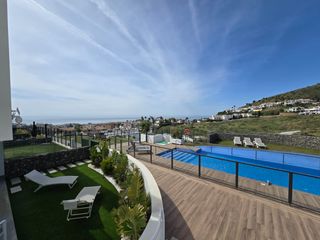 Casa aparellada  Avenida ingenieros. Se vende casa pareada en riviera del sol, nueva construcci�n
