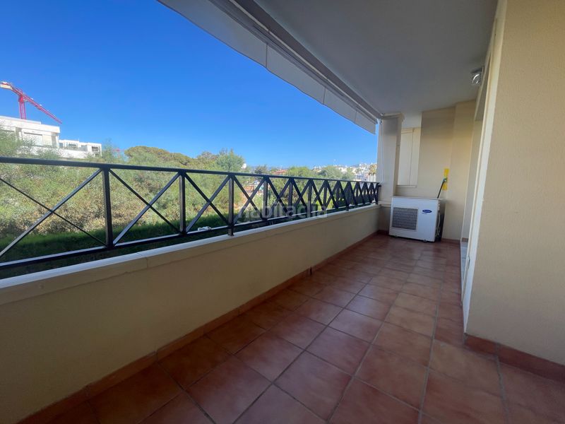 Foto 270f56f4-4f6c-4714-98ac-ddd98f27047b. Pis amb aparcament piscina a Romana Playa Marbella