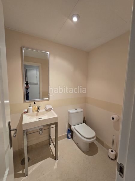 Foto 2654d345-9b66-401b-a194-c5cfc7863ff8. Pis amb aparcament piscina a los arqueros - puerto del almendro Benahavís