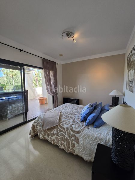 Foto 3cd15703-8480-4d65-87e4-36cdf89005fc. Pis amb aparcament piscina a los arqueros - puerto del almendro Benahavís