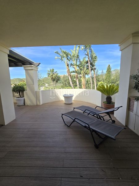 Foto 618c2234-07dd-4802-93b0-1ee4468efd17. Pis amb aparcament piscina a los arqueros - puerto del almendro Benahavís