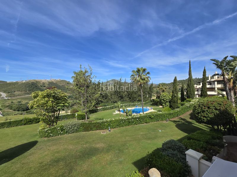 Foto 86b9eb44-cf60-4a06-957a-76d63f6a6cbc. Pis amb aparcament piscina a los arqueros - puerto del almendro Benahavís