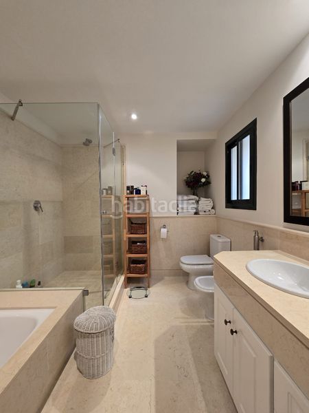 Foto bb5f5bb1-ec23-4fd3-b300-78eea05116cf. Pis amb aparcament piscina a los arqueros - puerto del almendro Benahavís