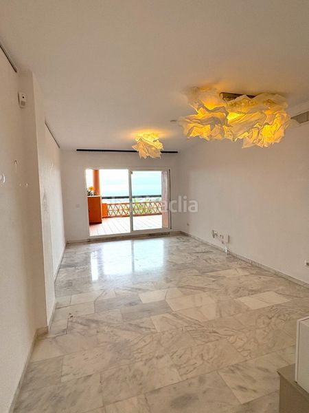 Foto a7b286ee-a020-40cd-9953-4db4ecd35cad. Pis amb aparcament piscina a reserva de Marbella Marbella