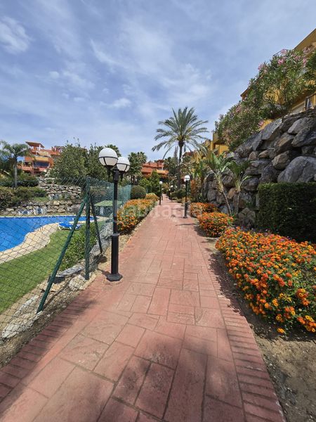 Foto a21bed86-394f-4d2f-8d3c-21615cb1284c. Flat with parking pool in reserva de Marbella Marbella