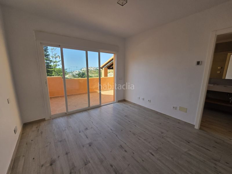 Foto 3ad68166-9e95-4b80-a46a-957125eedb74. Casa adosada se vende casa adosada , paraíso bellevue en Benahavís