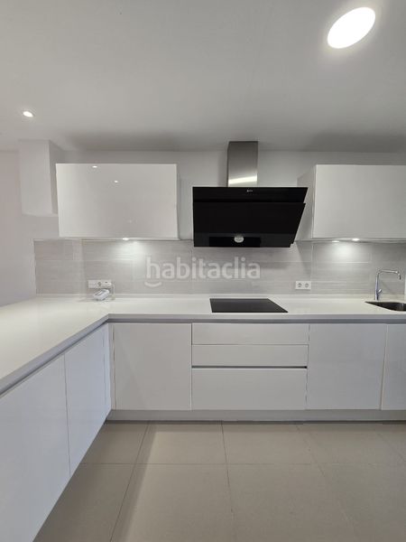 Foto 61923cb5-dab2-43ca-a1ea-6261a73c2158. Casa adosada se vende casa adosada , paraíso bellevue en Benahavís
