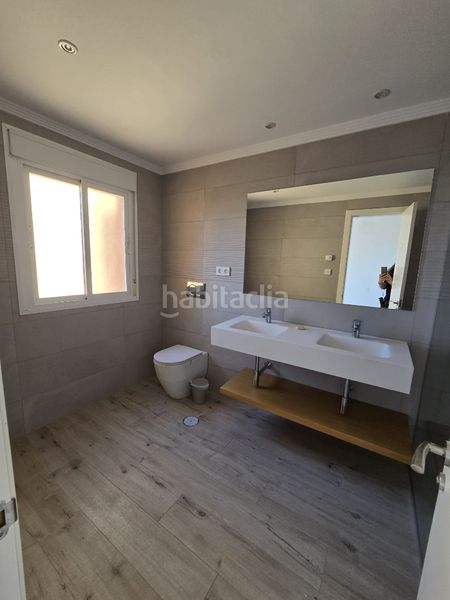 Foto 676d5816-64c4-40b1-992e-a4fadb9aecb0. Casa adosada se vende casa adosada , paraíso bellevue en Benahavís