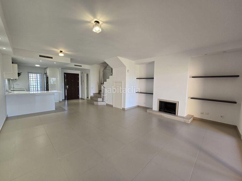 Foto 8610e243-f60e-4db0-971d-59b52f26893b. Casa adosada se vende casa adosada , paraíso bellevue en Benahavís