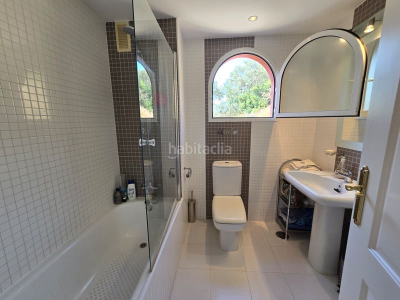 Foto 10cf6733-1ee3-4798-aad5-6a04662f1e10. Àtic amb aparcament piscina a reserva de Marbella Marbella