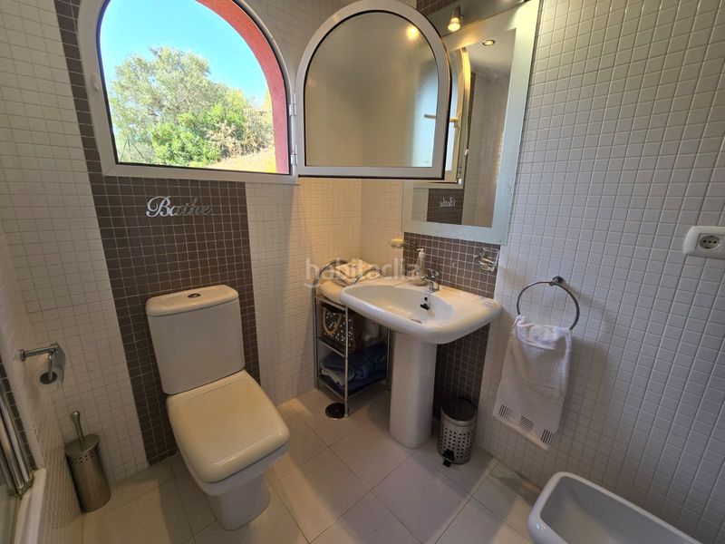 Foto 1714a268-c899-43e8-9f94-c548a71618b6. Àtic amb aparcament piscina a reserva de Marbella Marbella