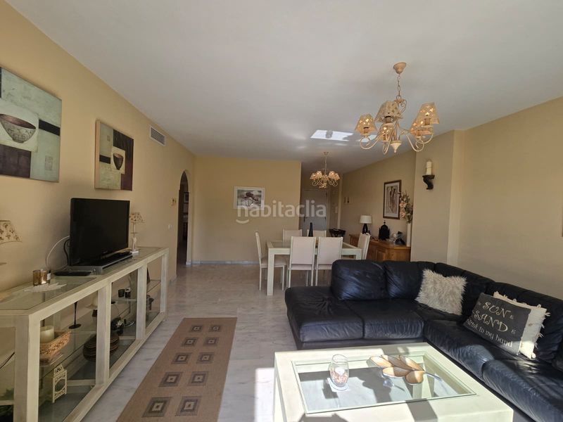Foto 228a871c-7af3-4984-8ccb-df70e8f68ea1. Àtic amb aparcament piscina a reserva de Marbella Marbella