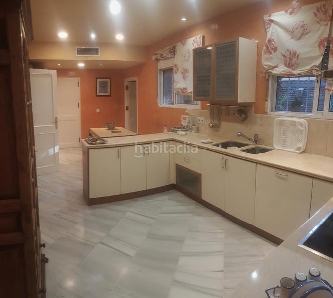 Foto 38e2e04c-fc3a-412e-bcdf-bd3aa74abafe. Xalet amb calefacció piscina a Camas