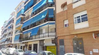 Local Comercial a Los Remedios. Local en los remedios