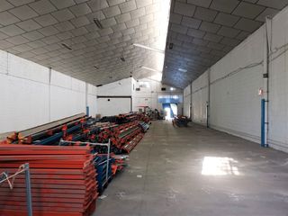 Industrial building in Calle Gramil