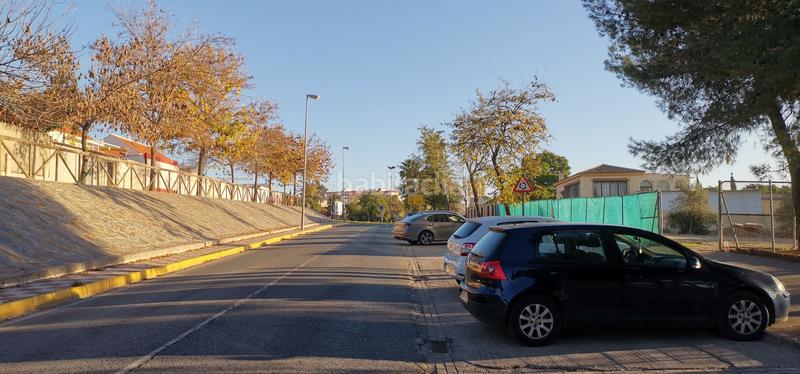 Foto 1888f539-7446-4a87-ab9c-24ea01bc764a. Terreno residencial en Centro Bormujos