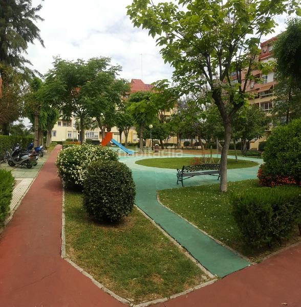 Foto bdb5d57a-1529-4526-9edb-0fa0b19ed53a. Lloguer pis amb calefacció aparcament piscina a Santa Clara Sevilla