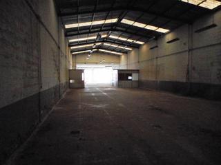 Lloguer Nau industrial a Centro. Nave para usos varios