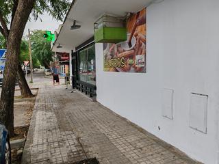 Lloguer Local Comercial a Camas. Bar con cocina y terraza en vega del rey (camas)