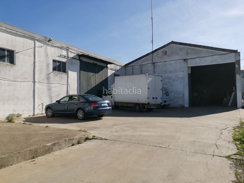 Foto d37c8872-6da3-413b-b2cc-306b24789ead. Nau industrial a Rinconada (La)