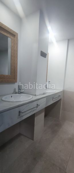Foto adbc4746-e019-4a1d-8261-3b0a18f2075c. Pis amb calefacció aparcament piscina a La Pañoleta Camas