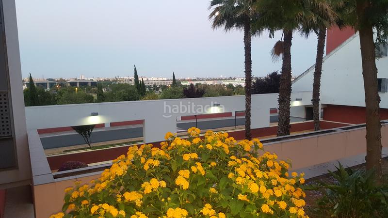 Foto 91cadc79-7bf2-404b-8217-e71f65607f60. Piso  con dos terrazas, dos garajes y trastero en urbanización en Camas