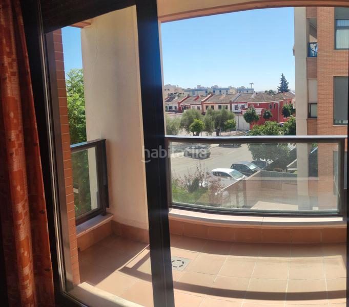 Foto b030d1ce-d981-4283-9a7e-171c5426b96e. Location appartement avec parking piscine dans Casco Antiguo Mairena del Aljarafe