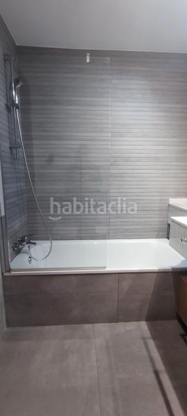Foto fe3040bc-d711-4880-97b2-124c07737655. Lloguer pis amb calefacció piscina a Camas